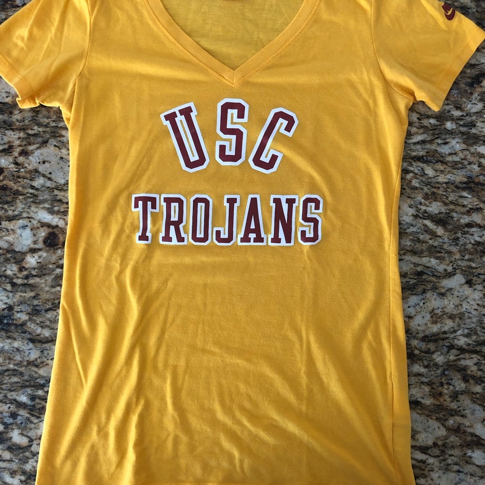 USC Nike Womens v-neck tee - small